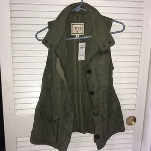 Abercrombie and Fitch vest